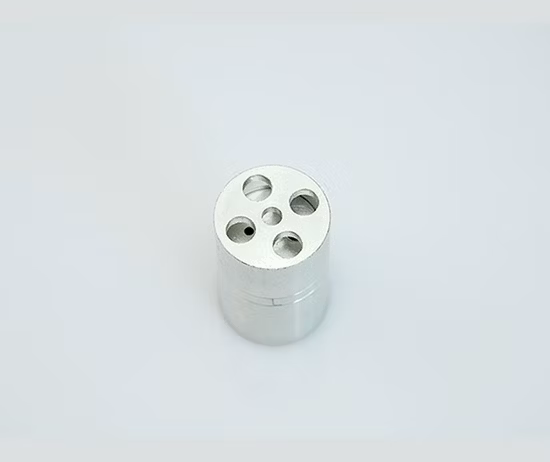 세계 제조 우위에 전념하는 중국 OEM 서비스의 의료/전기/오토바이용 CNC 가공 서비스